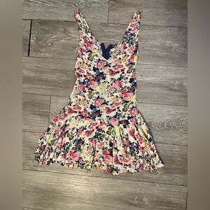 Free People size 0 floral dress Great Condition